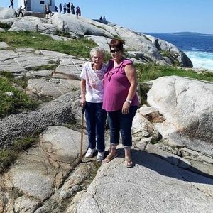 Meet your Posher, Brenda